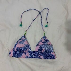 Cute patterned bikini top🌸